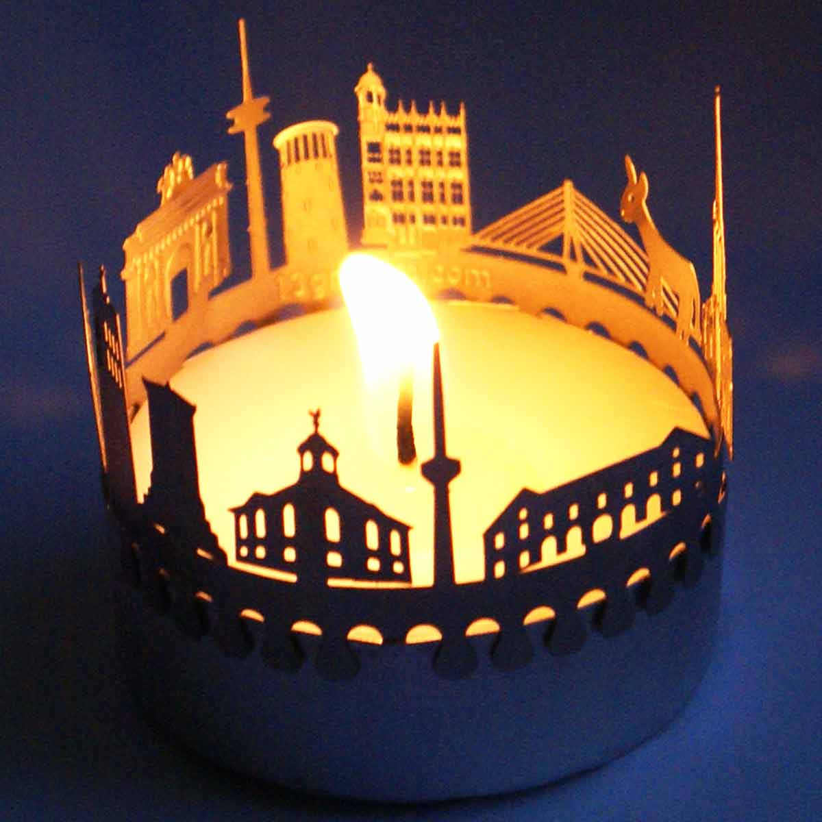 108_Wesel_Mitbringsel_Teelicht-Windlicht_Stimmungslicht_Skyline_Stadtansicht_Souvenir_Kerze_Historisches-Rathaus_Esel-von-Wesel_Engelskirche_Lutherhaus