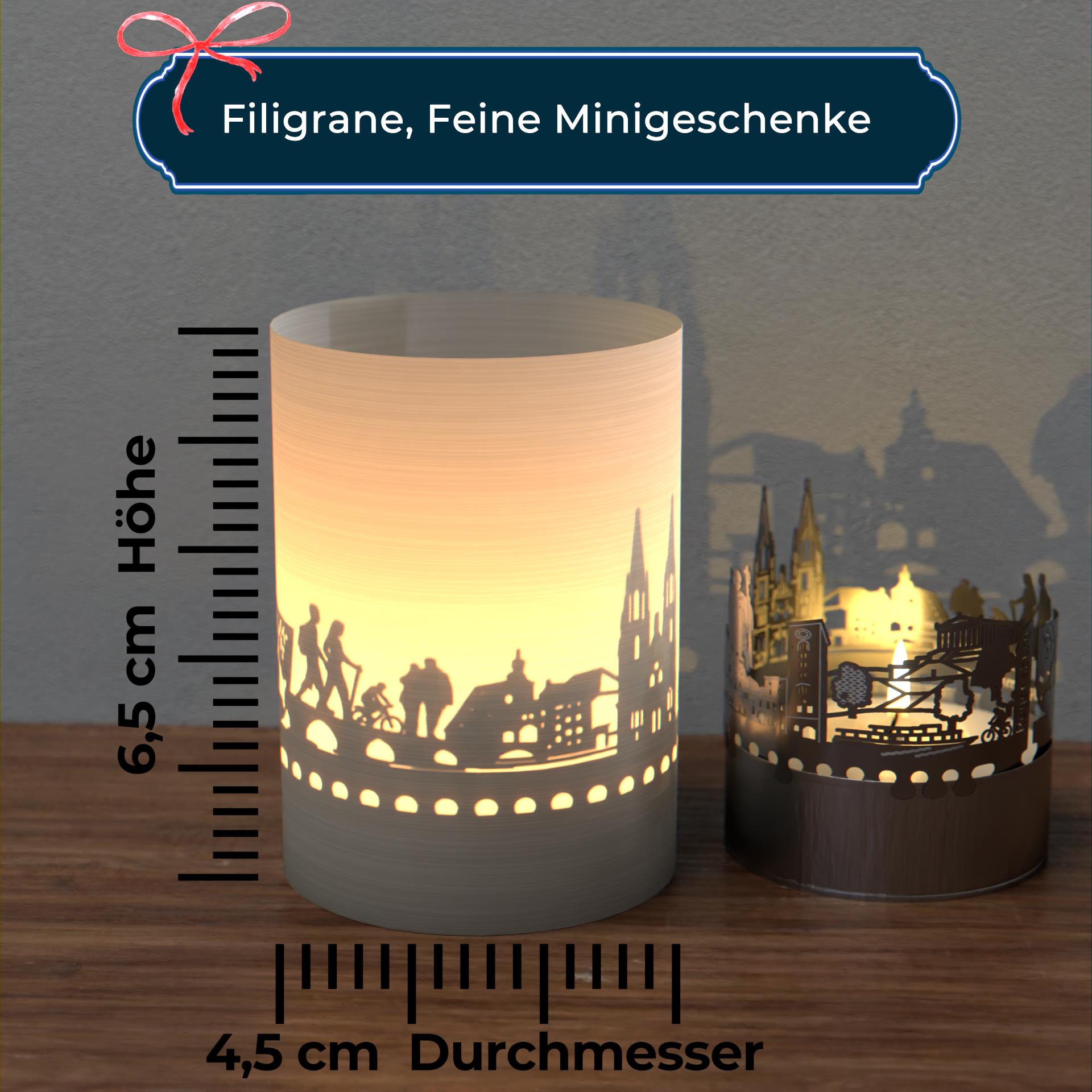 1122_Regensburg_Stimmungslicht_Teelicht-Windlicht_Skyline_Rathausplatz_Stadttor_Salzstadel_Steinerne-Bruecke_Donau_Gedenkstaette-Walhalla_Dom-St_Peter_Altes-Rathaus