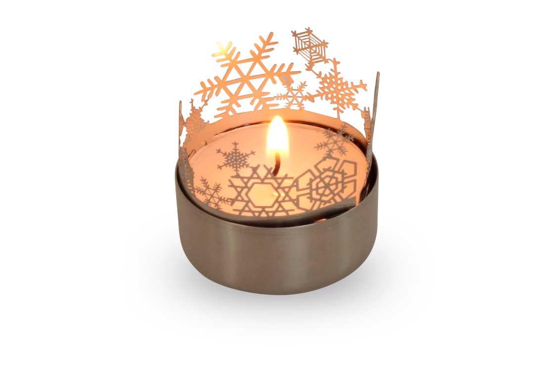 11_Schneeflocken_Winterstimmung_Teelicht_Motivkerze_Schattenspiel_Atmosphaere_gemuetlich_Wohnaccessoire_Dekoration_Eiskristalle_Eisblumen_Postkarte_Winterzauber_1