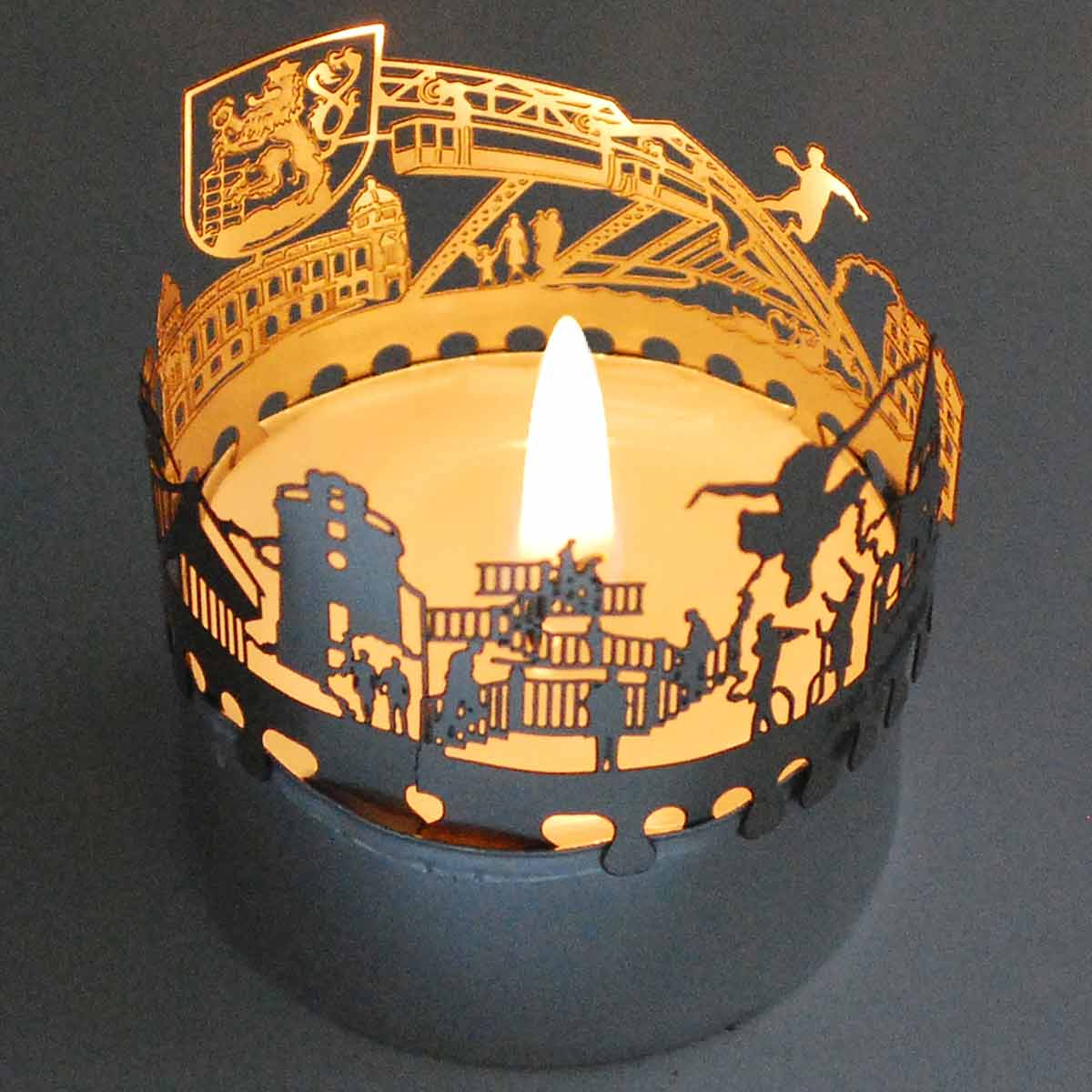 120_Wuppertal_Schattenspiel_Skyline_Motivkerze_Geschenk_Postkarte_Souvenir_Teelicht-Windlicht_Schwimmoper_Friedhofskirche_Elisenturm_Stadthalle_1