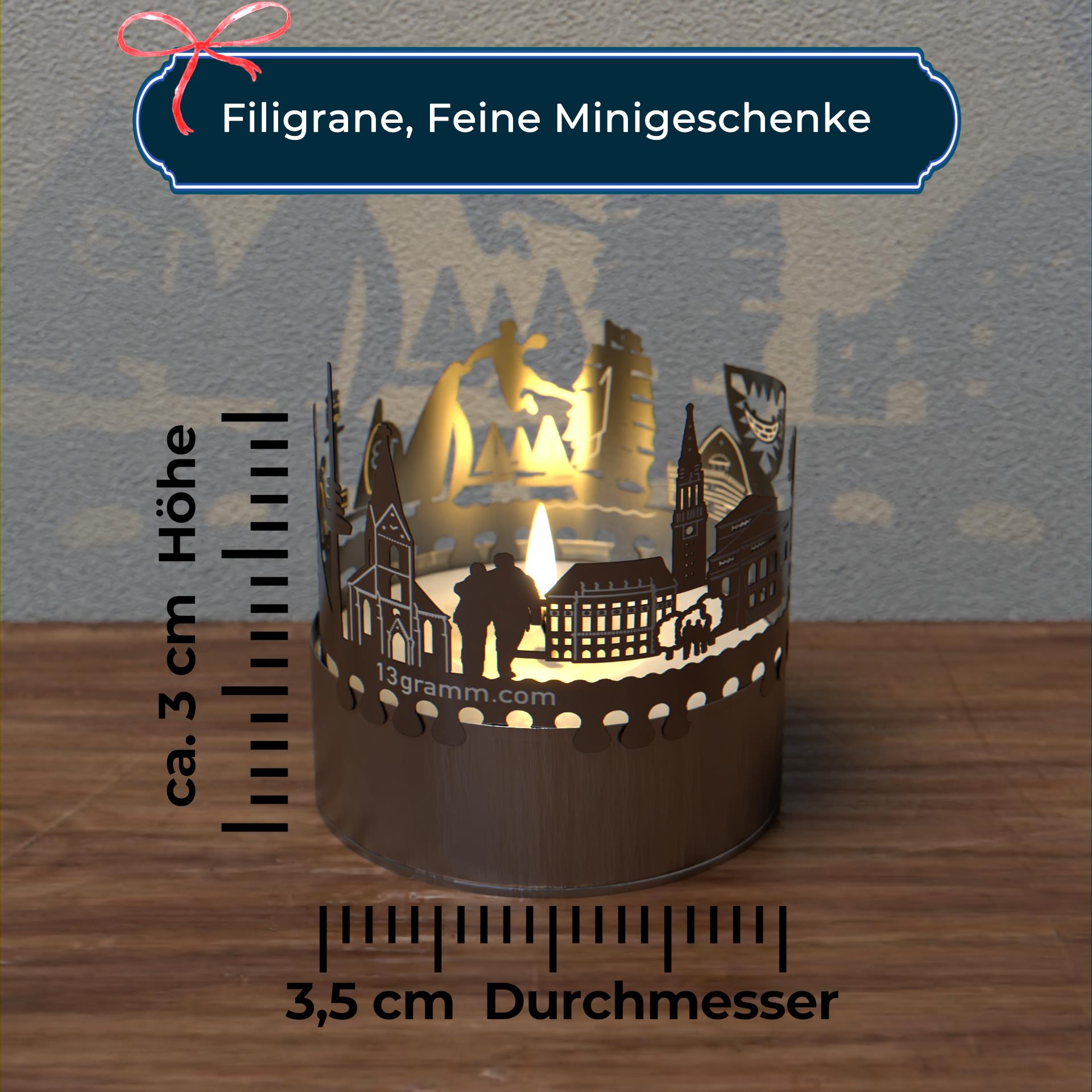 137_Kiel_Kerze_City-Light_Skyline_Postkarte_Marine-Denkmal_Fernsehturm_Nikolaikirche_Kleiner-Kiel_Schifffahrtsmuseum_Kieler-Woche_Windjammerparade_Leuchtturm_1