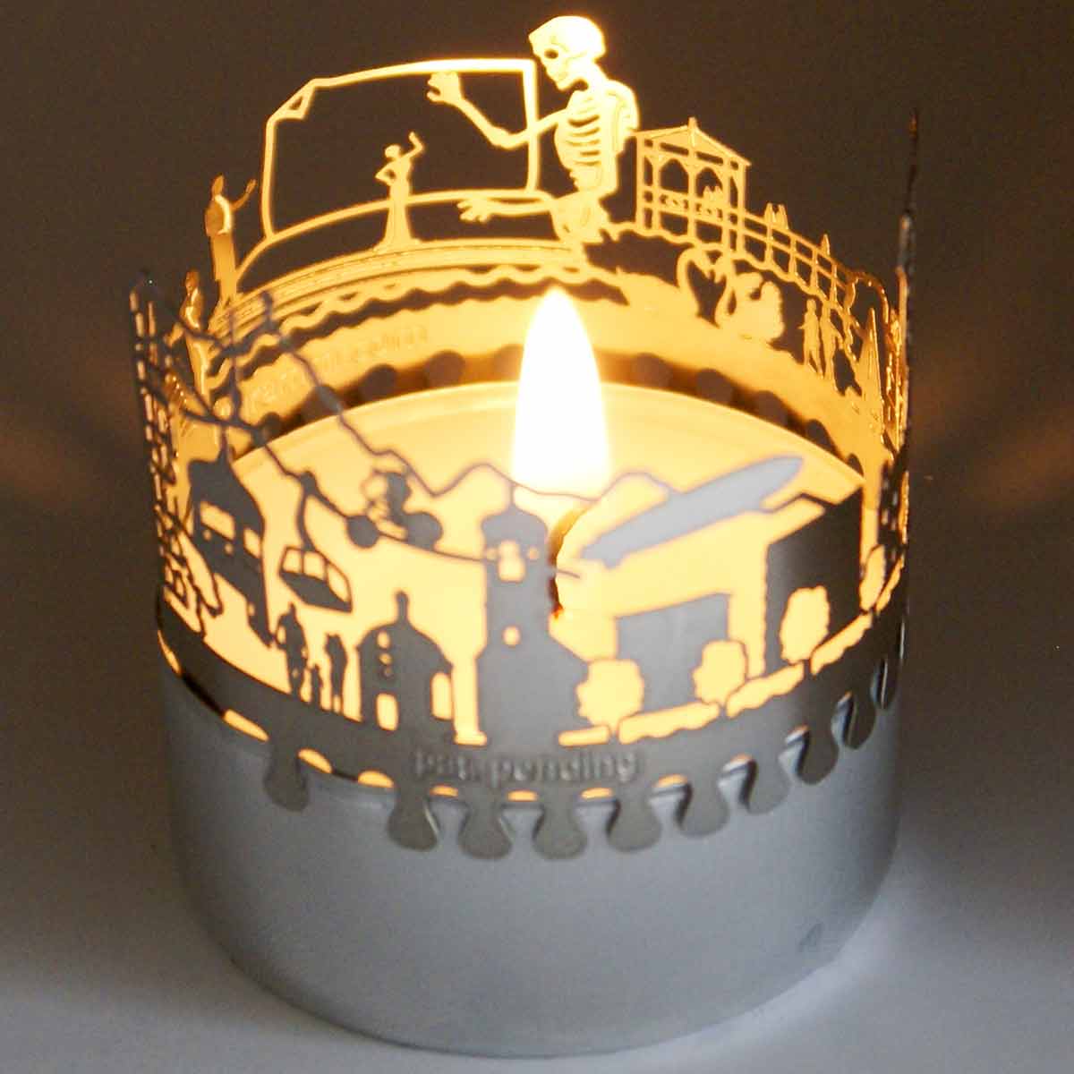 149_Bregenz_Kerze_Windlicht_Skyline_Geschenkidee_Seebuehne_Pfaenderbahn_Postkarte_Andenken_Souvenir_Bodensee_Atmosphaerisches-Licht_Touristen_Dekoration_Mitbringsel_1