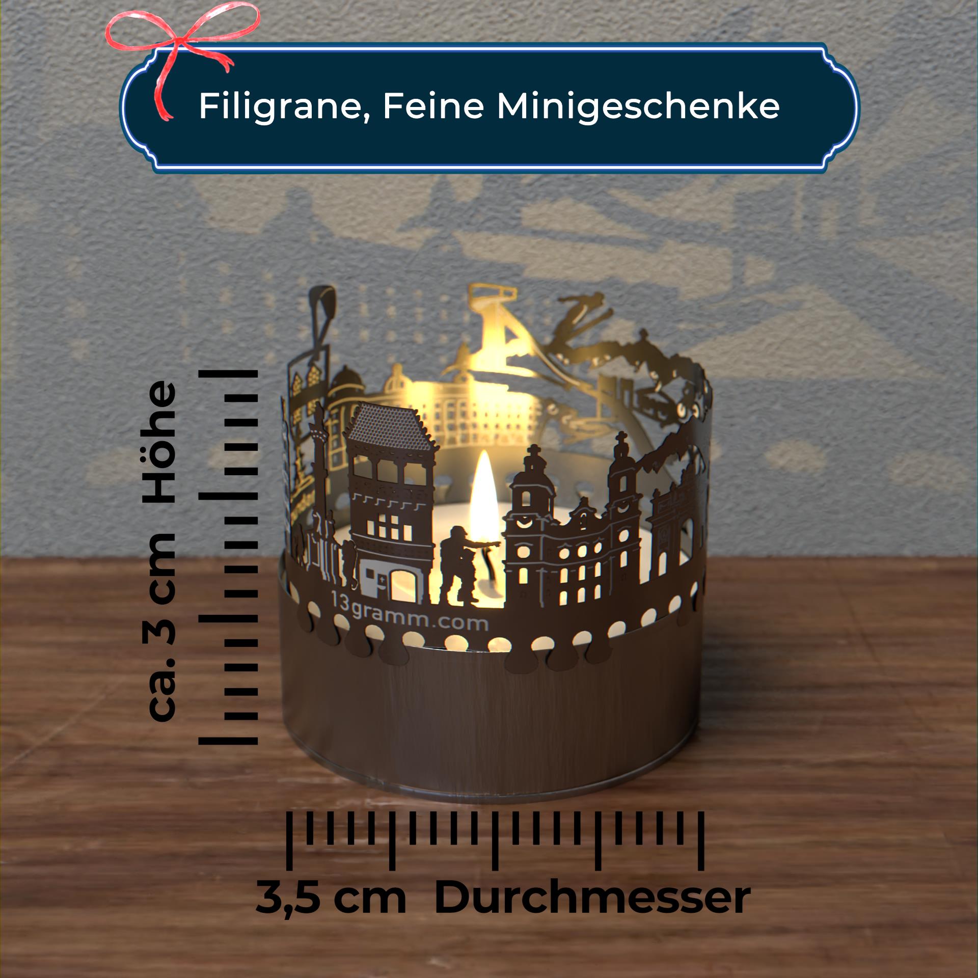 153_City-Light_Innsbruck_Souvenir_Motivkerze_Skyline_Wahrzeichen_Teelicht_Schattenprojektion_Helbighaus_Goldenes-Dachl_Hofburg_Leopoldbrunnen_Postkarte_1