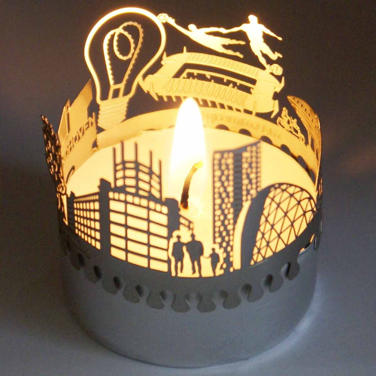 174_Eindhoven_Souvenir_Geschenk_Motivkerze_Skyline_Schattenspiel_Postkarte_Van-Abbe-Museum_St_Katharina-Kirche_Atmosphaerisches-Licht_Erinnerung_Lichttoren_Evoluon_1