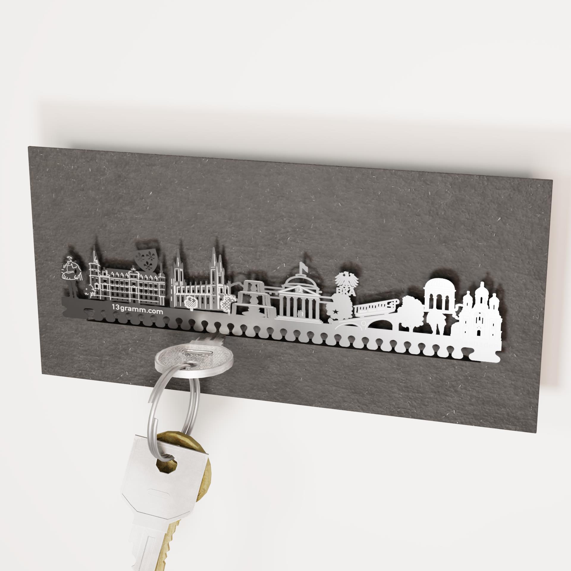 2132_Wiesbaden-Skyline-Schluesselaufbewahrung_Souvenir_Design_elegant_Funktionalitaet_Wiesbadener-Sehenswuerdigkeiten_Rthaus_Nerobergbahn_Kurhaus_Marktkirche