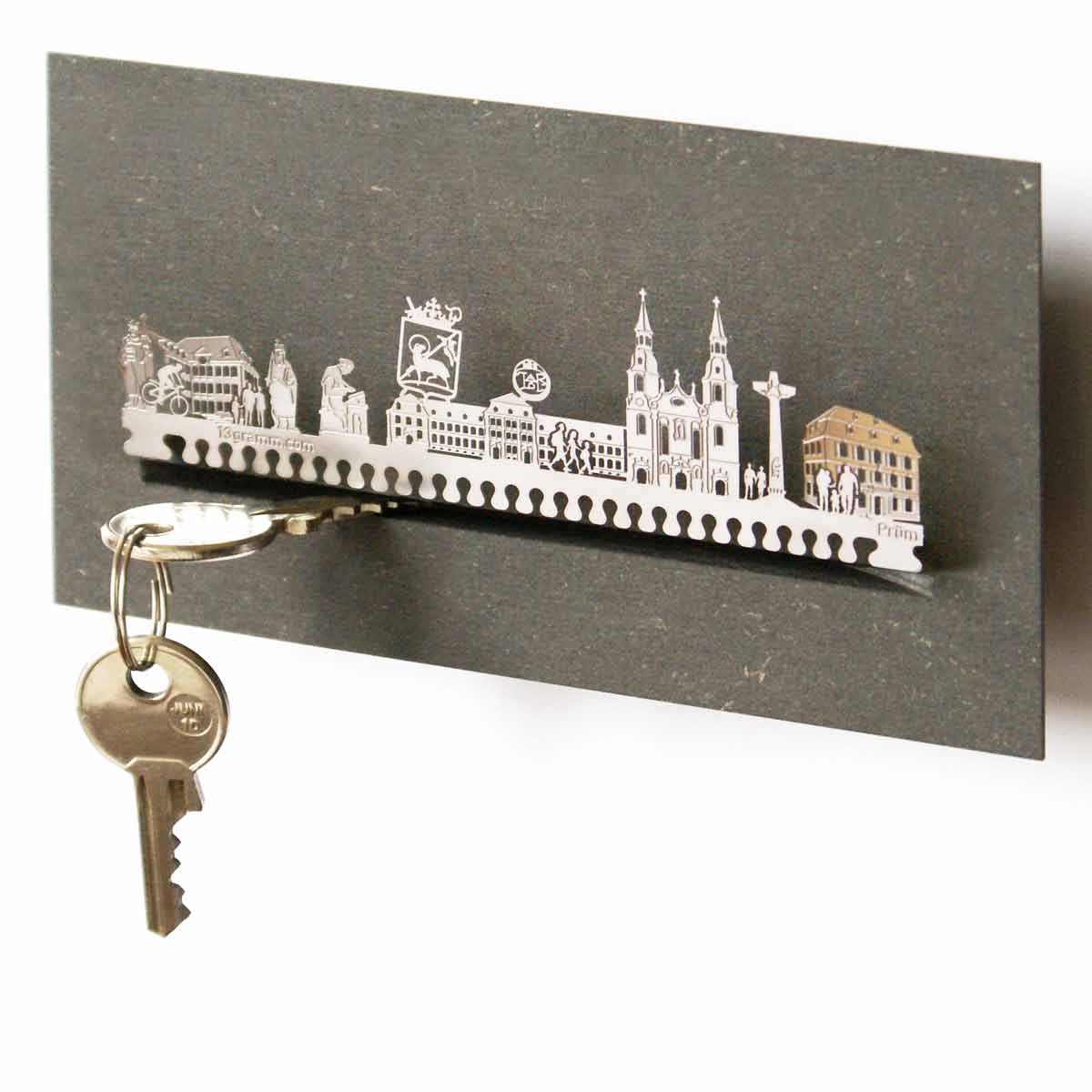 2145_Pruem-Skyline-Schluesselbrett_minimalistisch_elegant_Staedtedeko_praktisch_Erinnerungsstueck_Souvenir_Pipin-III_Karl-der-Grosse_Abt-Regino