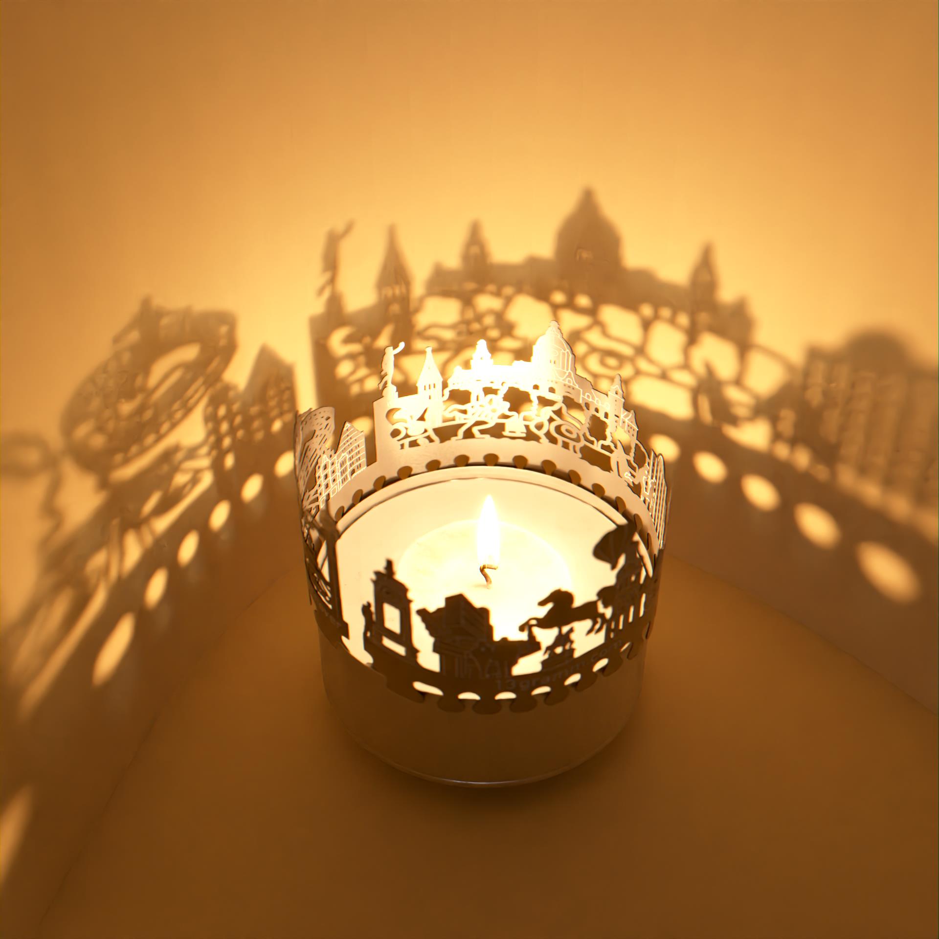 254_Dekoration_Hannover_Kerze_Schattenspiel_Souvenir_City-Light_Postkarte_Skyline_Ernst-August_Aegidienkirche-Hannover_Fernsehturm-Hannover