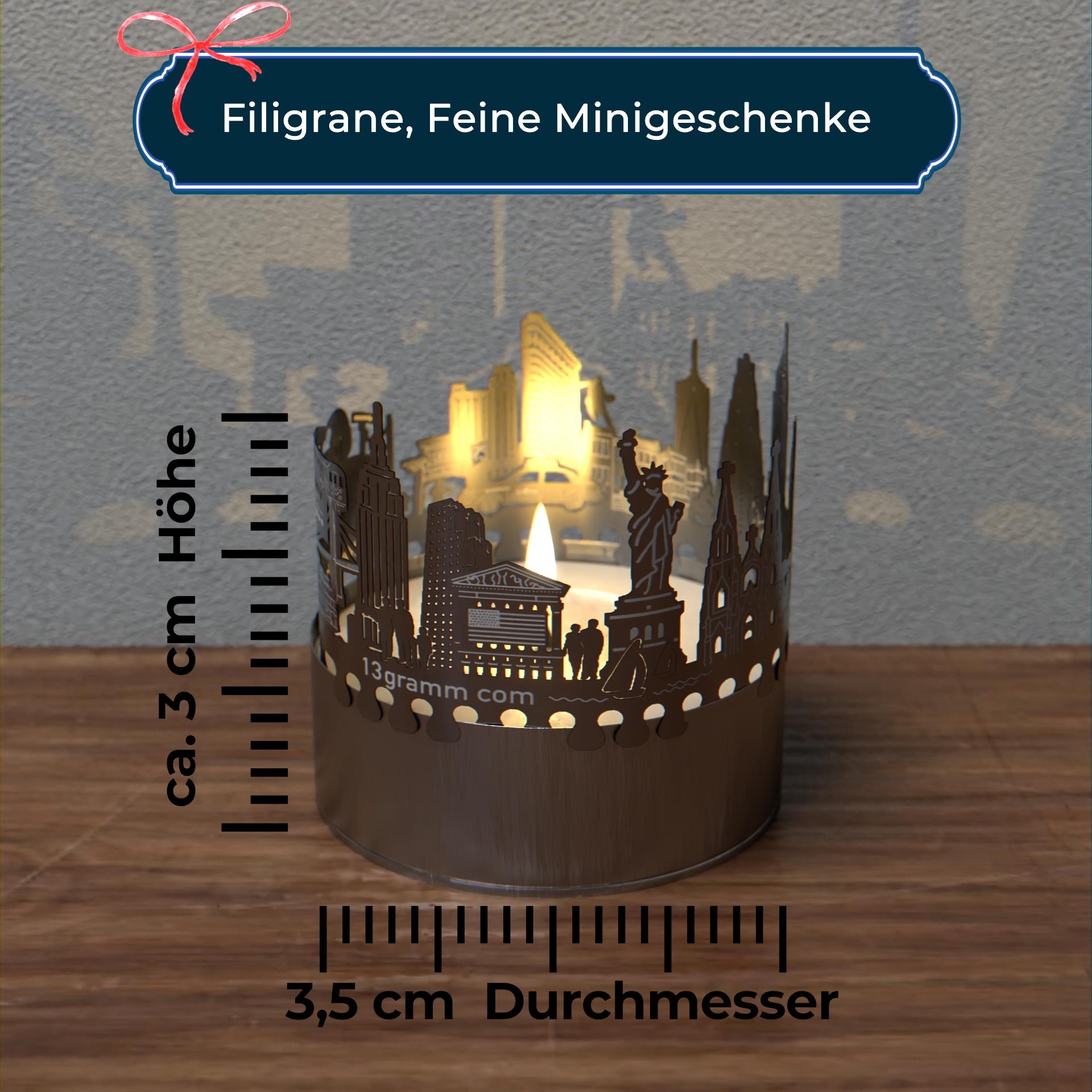 310_Andenken_Skyline_New-York_Souvenir_Mitbringsel_Geschenk_Motivkerze_Postkarte_Atmosphaerisches-Licht_Sehenswuerdigkeiten_Brooklyn-Bridge_Empire-State-Building_1