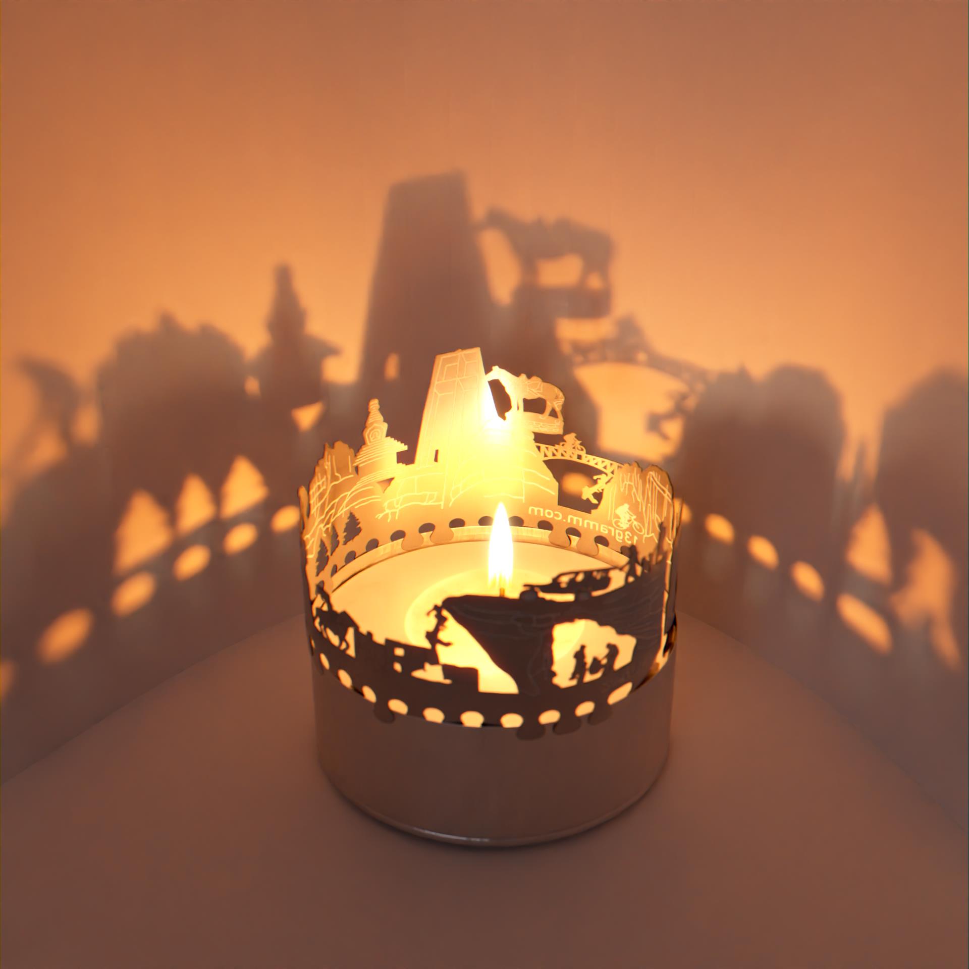 323_Kerze_Sedona_Souvenir_Geschenk_Motiv_Skyline_Teelicht-Windlicht_Schattenspiel_Dekoration_Andenken_Touristen_Postkarte_Cathedral-Rock_Midgely-Bridge