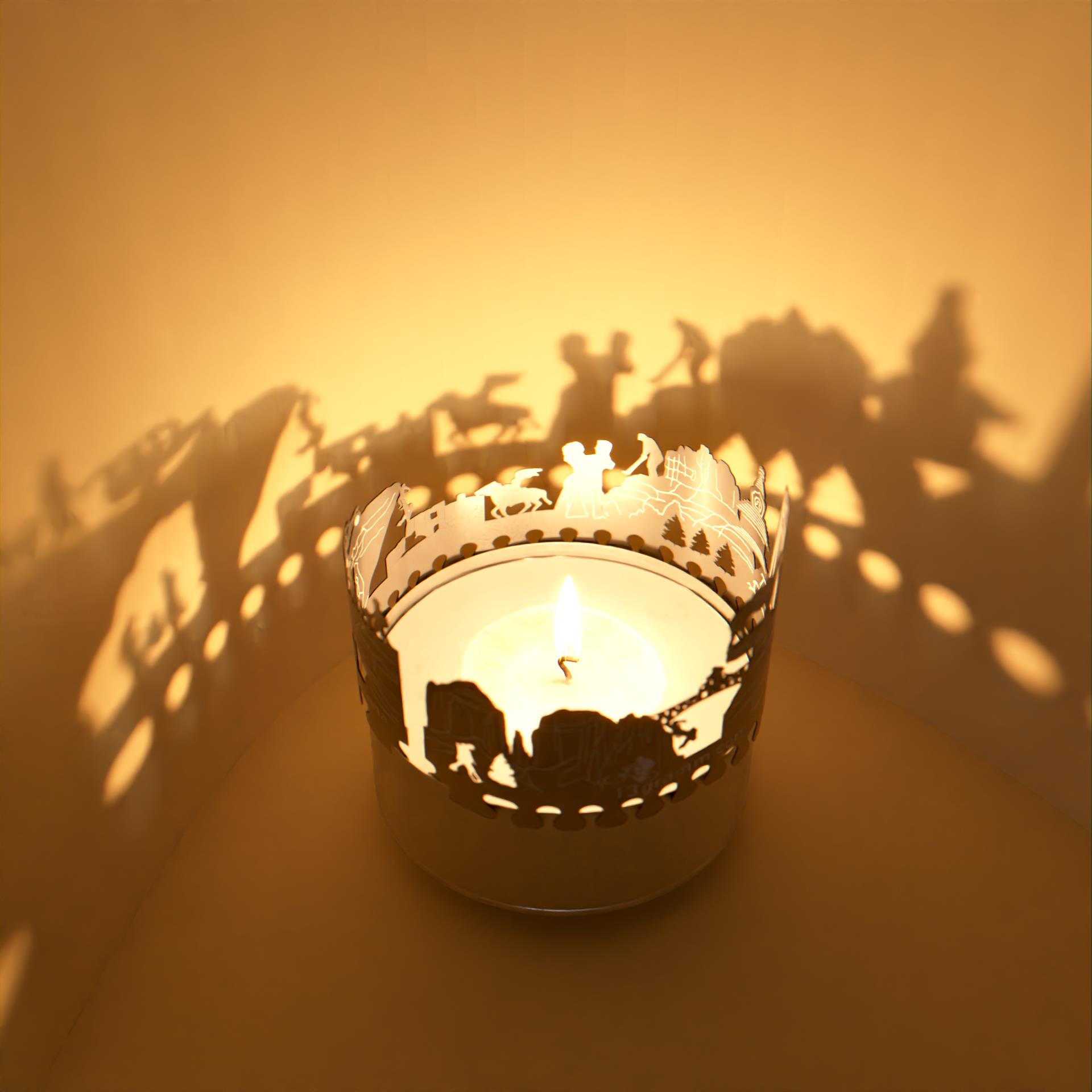 323_Sedona_Motivkerze_Souvenir_Kerze_Teelicht-Windlicht_Schattenspiel_Skyline_Sehenswuerdigkeiten_Atmosphaerisches-Licht_Mitbringsel_Touristen_Postkarte