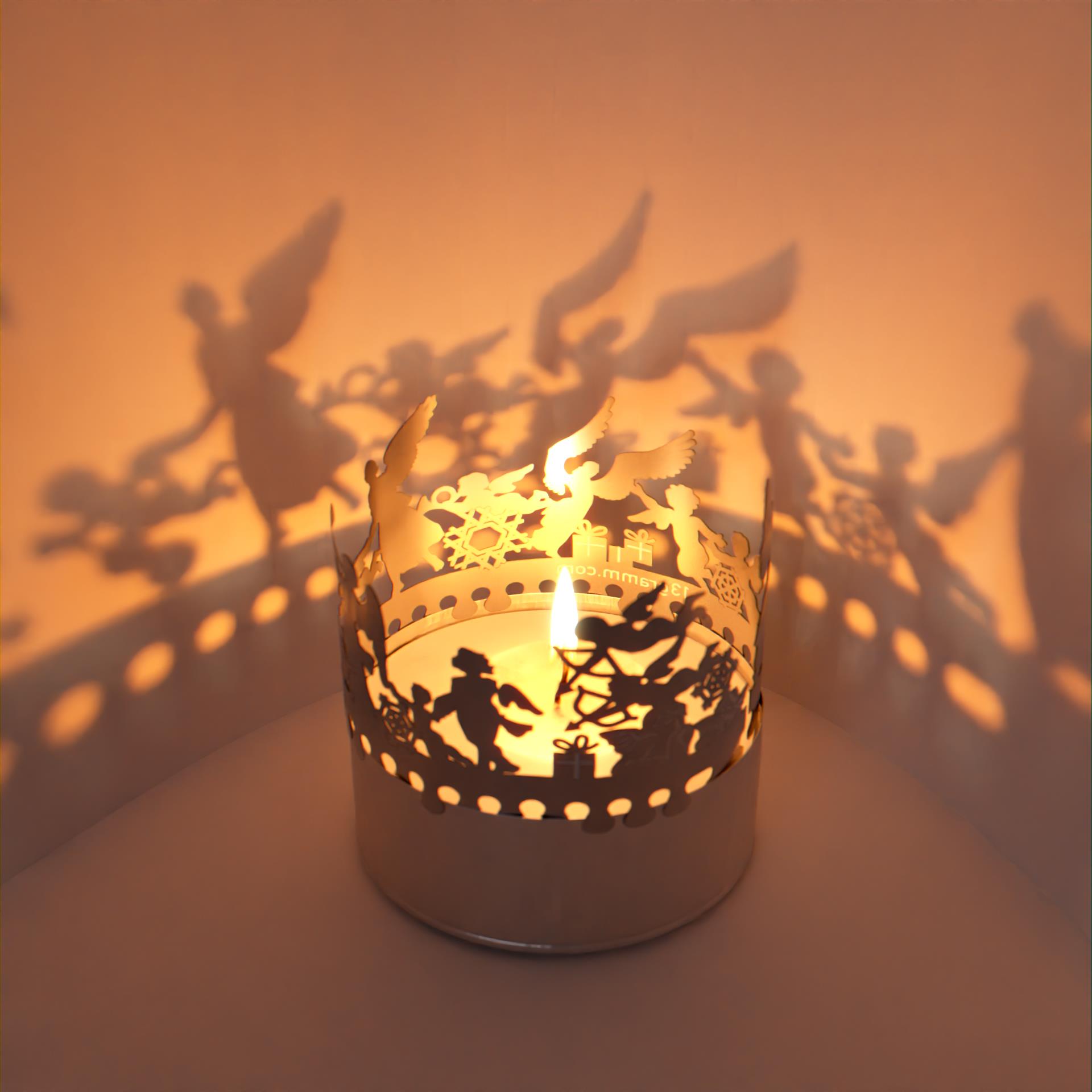 3_Engel_Teelicht-Windlicht_Schattenspiel_atmosphaerische-Beleuchtung_Wohnaccessoire_Geschenk_Engel-Motive_Seraphim_Geschenke_Armor_Sterne