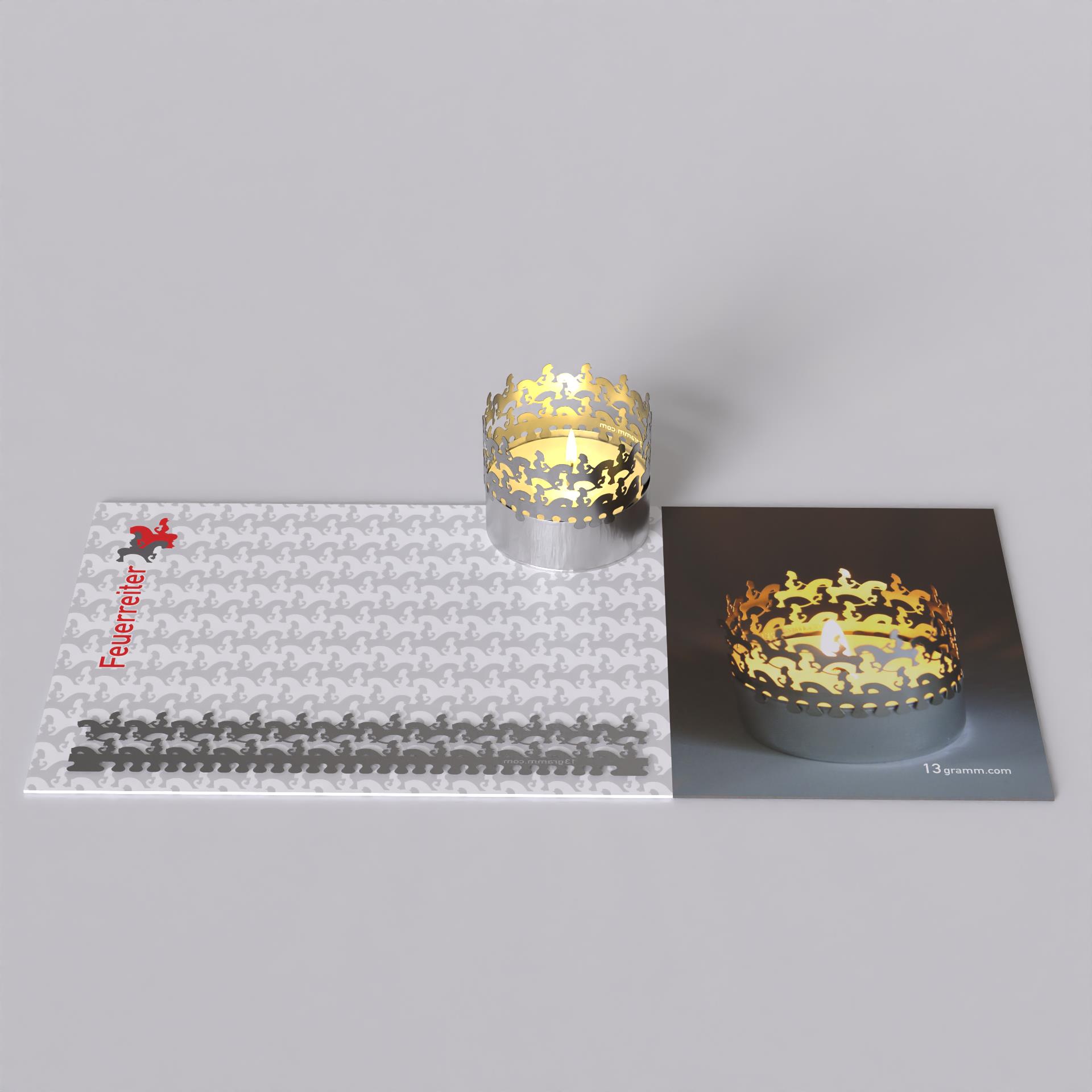 45_Feuerreiter_Kerze_Teelicht-Windlicht_Schattenspiel_Geschenk_Wohnaccessoire_Postkarte_Vexierbild_Trickbild_besondere-Beleuchtung_einzigartiges-Design