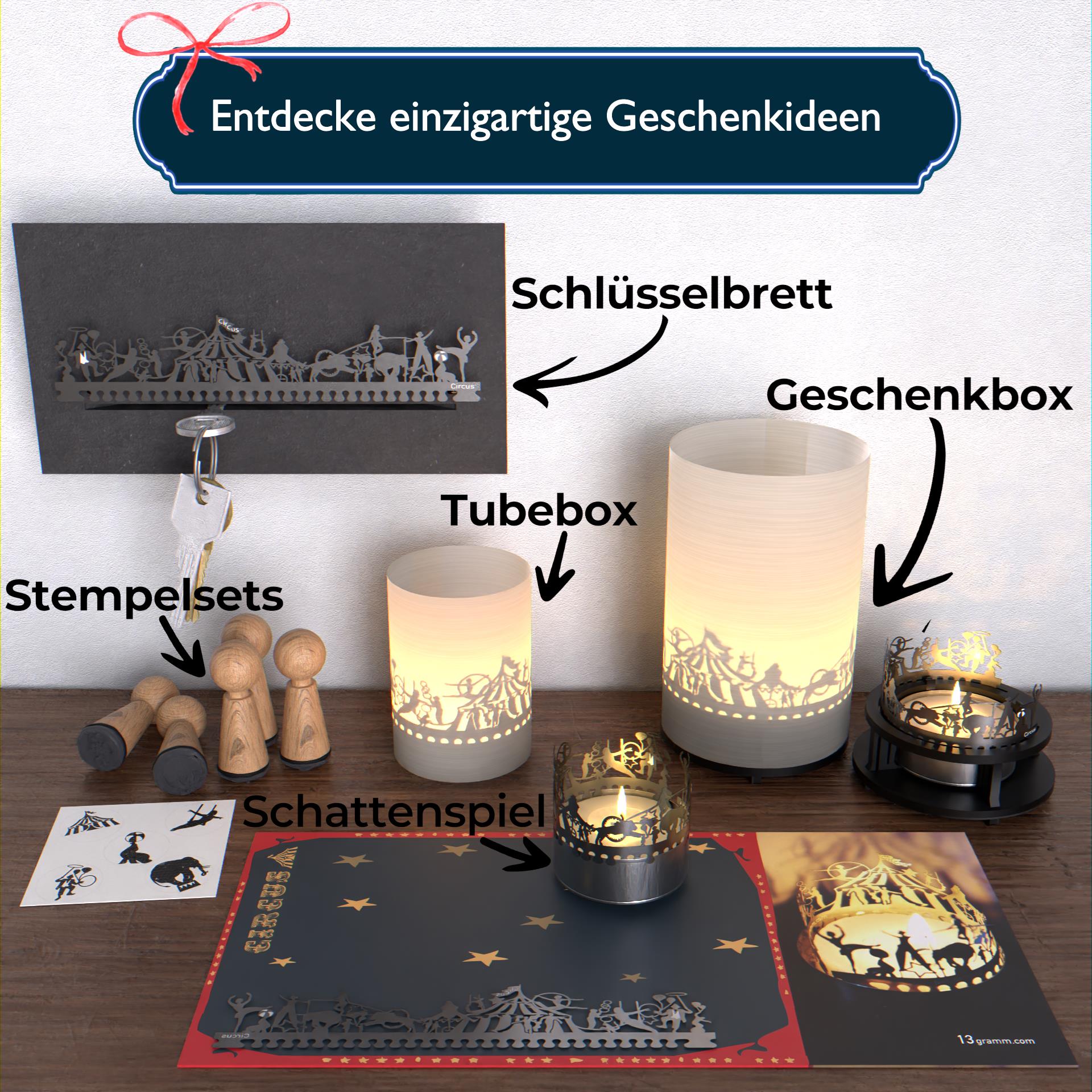 46_Zirkus_Kerze_Deko_Zirkusmotiv_Stimmungslicht_Zirkusliebhaber_Wohnraum_Geschenk_Postkarte_Seiltaenzer_Zauberer_Zirkustiere_Publikum_Tiershows_Jonglage_Clown_3
