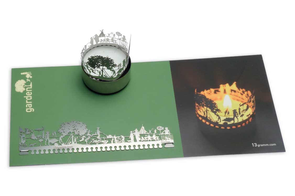 48_Gartenparty_Teelicht-Windlicht_Gartenmoebel_Schaukeln_Postkarte_Geschenk_Stimmungslicht_Gartenbeleuchtung_Entspannung_Freizeit_Familienzeit_Geselligkeit_1