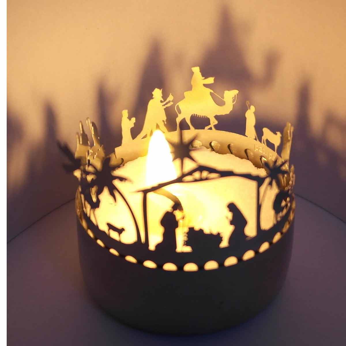 4_Krippe-Orient_Windlicht_Schattenspiel_Geschenk_Jesuskind_Maria_Josef_Weihnachtsdeko_Hirte_Engel_Christliche-Motive_Kerze_Stimmungslicht_Postkarte_1