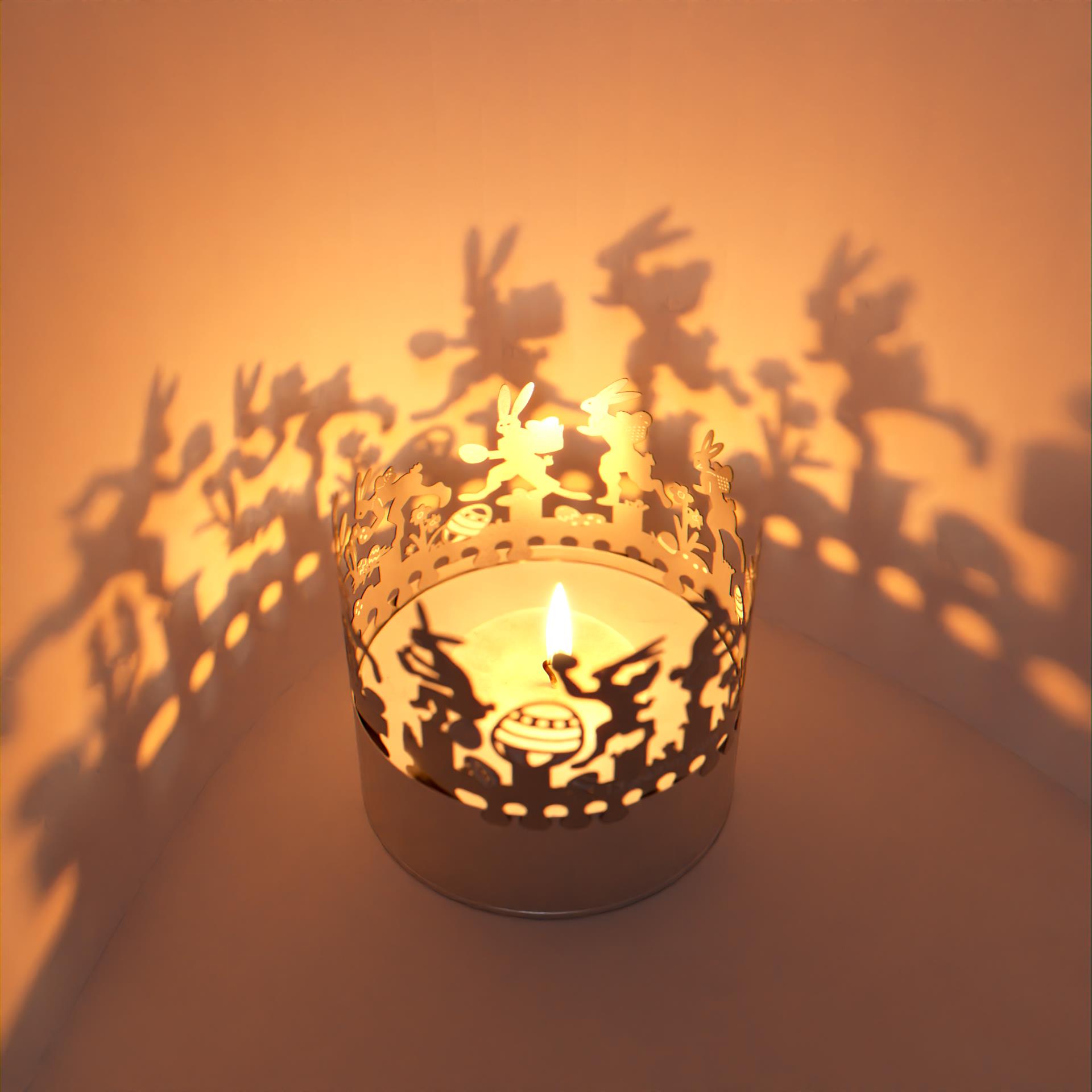 5_Osterkerze_Ostern_Ostereier_Kerzenlicht_Schattenspiel_Teelicht_Osterdekoration_Osterhasen_Postkarte_Ostersymbol_Osterbrunch_Ostertradition_Osternest_Ostergruss