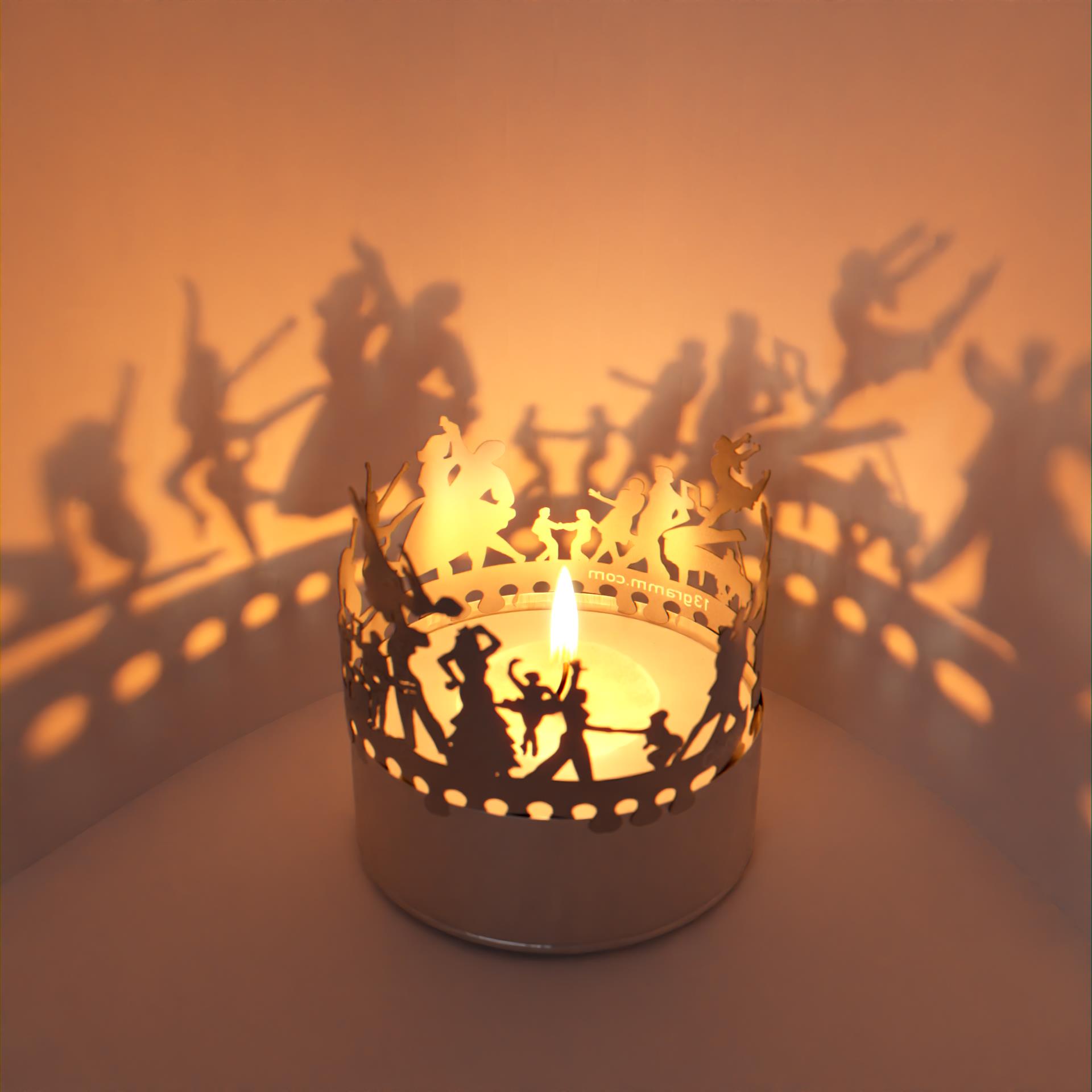 72_Tanzen_Motivkerze_Schattenspiel_Geschenkidee_Wohnaccessoire_Postkarte_Live-Musik_Paartanz_Tango_Walzer_RocknRoll_Foxtrott_Hebefigur_Standardtanz_Abendkleider